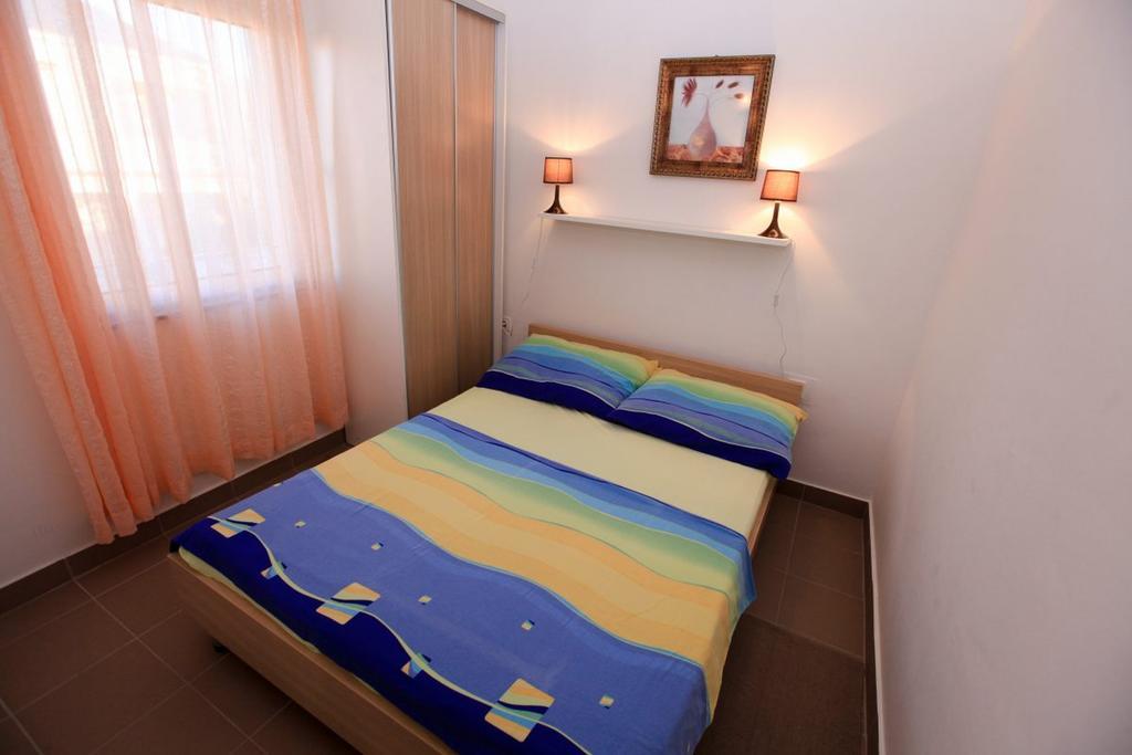 Apartments Franc Povljana Quarto foto